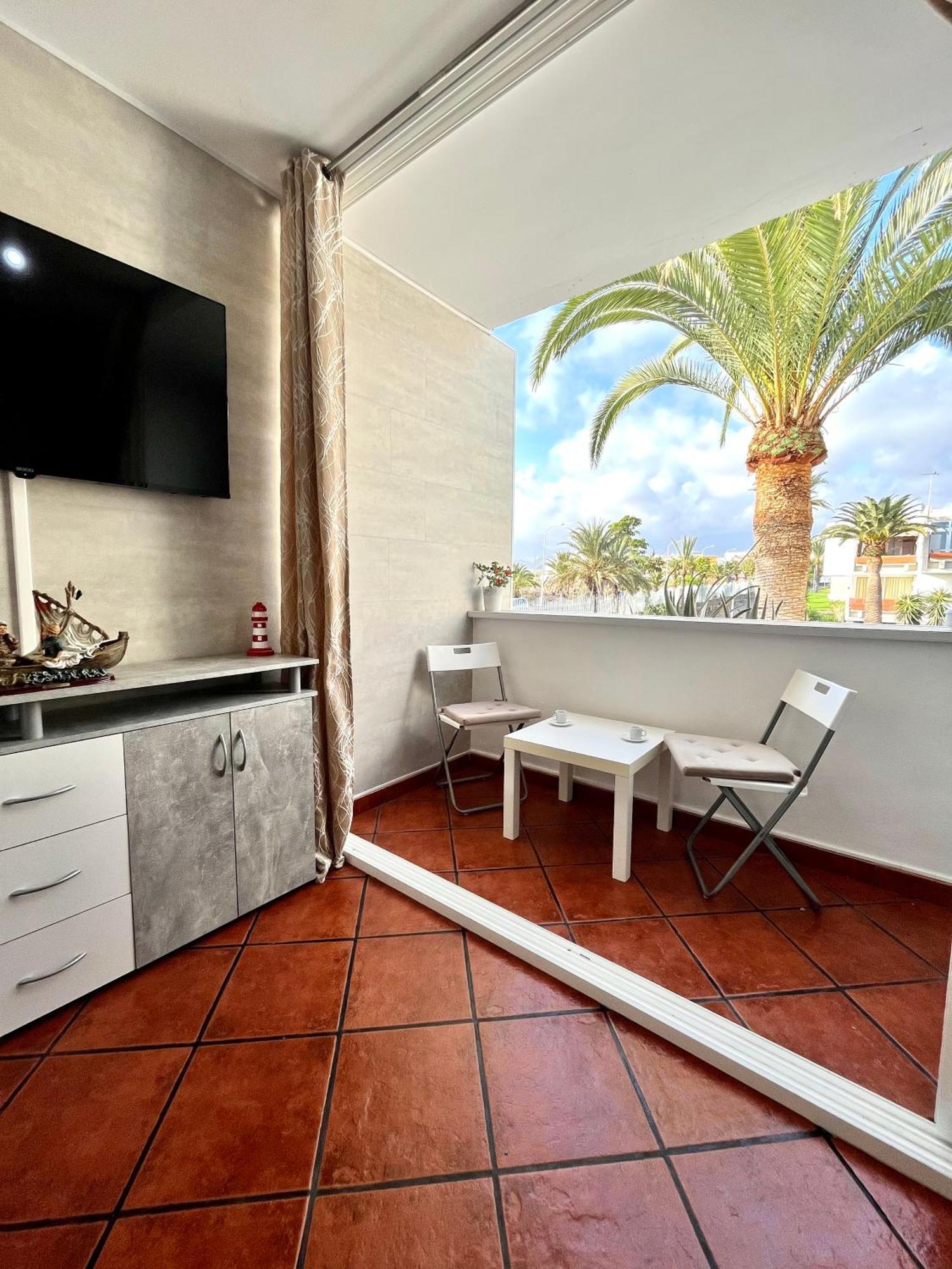 Primavera Holiday Apartment Arona  Esterno foto